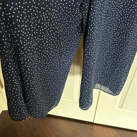 Charles Henry navy scattered dot flutter sleeve wide leg jumpsuit size small - Picture 5 of 10